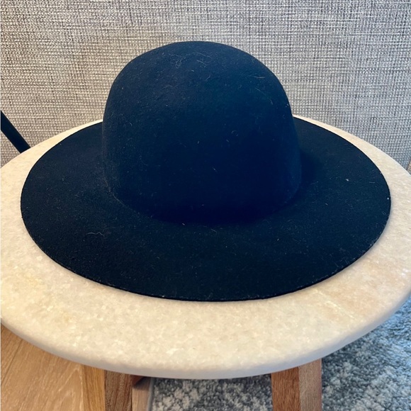 H&M Black 100% Wool Floppy Hat - Picture 2 of 4